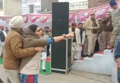 गणतंत्र दिवस के अवसर पर चंडीगढ़ में खालिस्तानी नारे , कुरुक्षेत्र में झंडा फहराने पर मंत्री संदीप सिंह का विरोध , महिला ने किया हंगामा